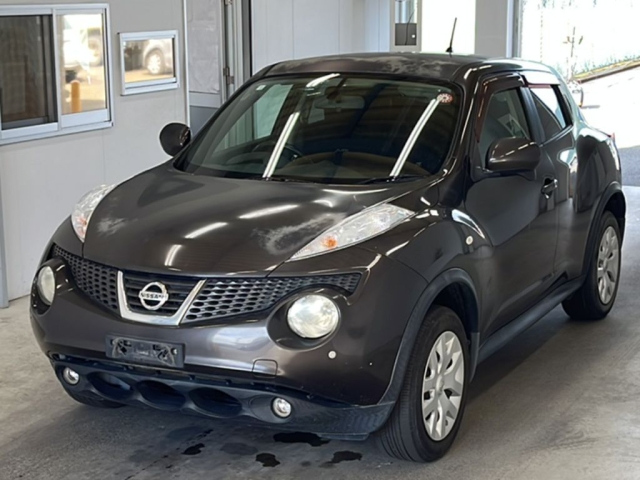 NISSAN JUKE 2010
