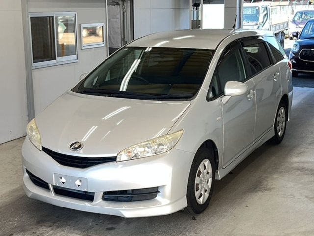 TOYOTA WISH 2009