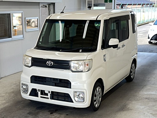 TOYOTA PIXIS MEGA 2017