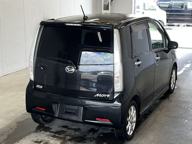 DAIHATSU MOVE 2013