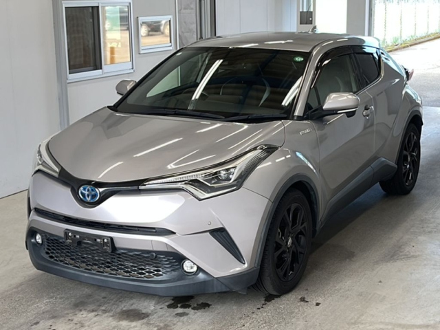 TOYOTA C-HR 2019
