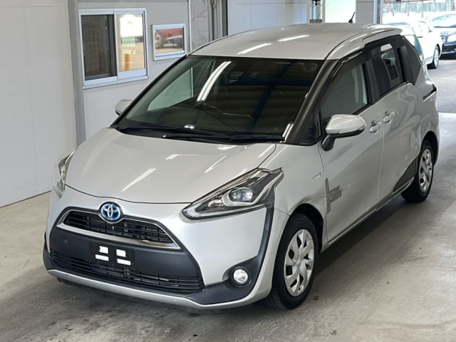 TOYOTA SIENTA 2018