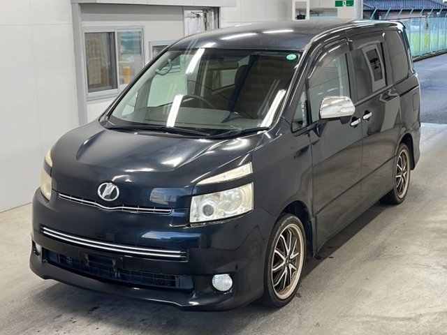 TOYOTA VOXY 2008