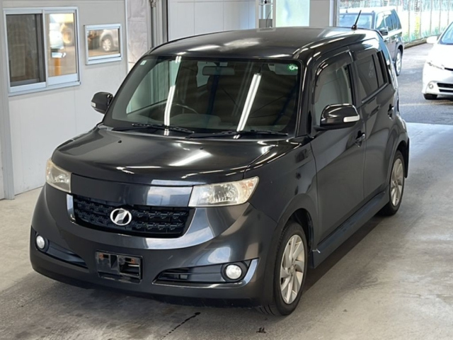 TOYOTA BB 2009