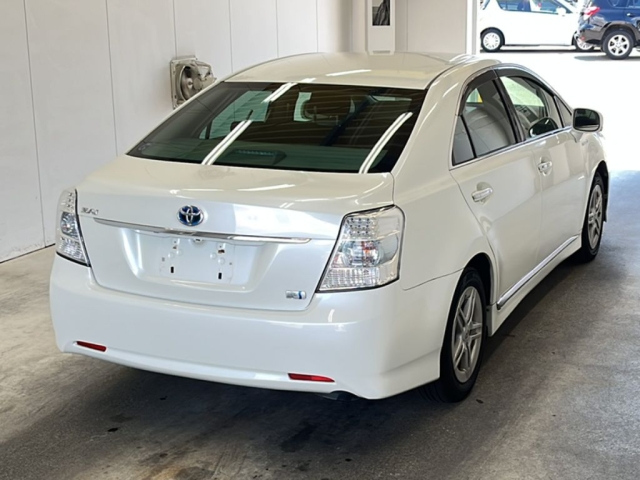 TOYOTA SAI 2011