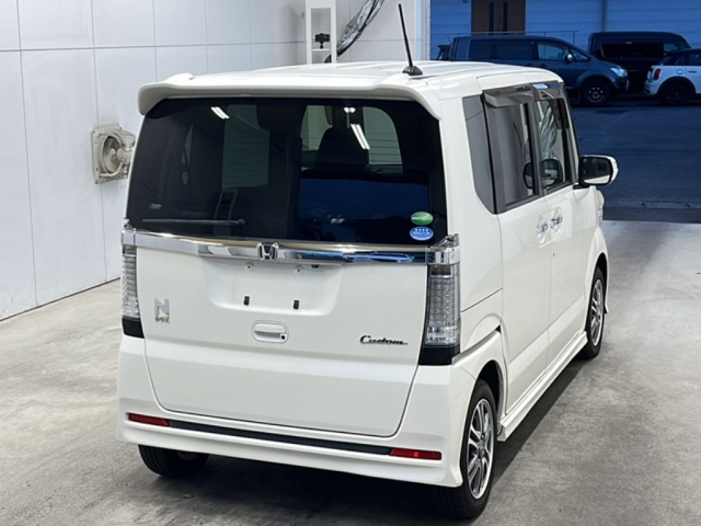 HONDA N BOX 2015