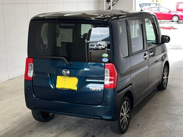 DAIHATSU TANTO 2019