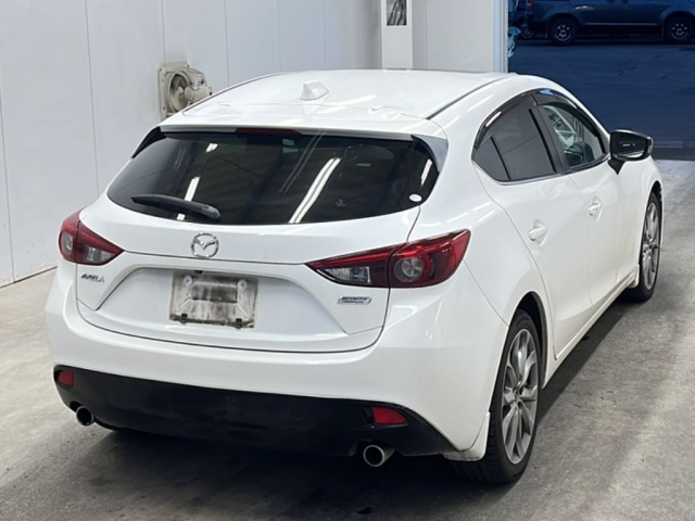 MAZDA AXELA 2015