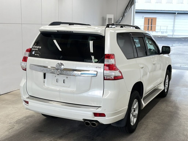 TOYOTA LAND CRUISER PRADO 2016