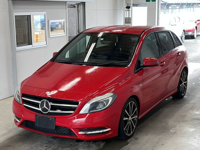 MERCEDES BENZ B CLASS 2012