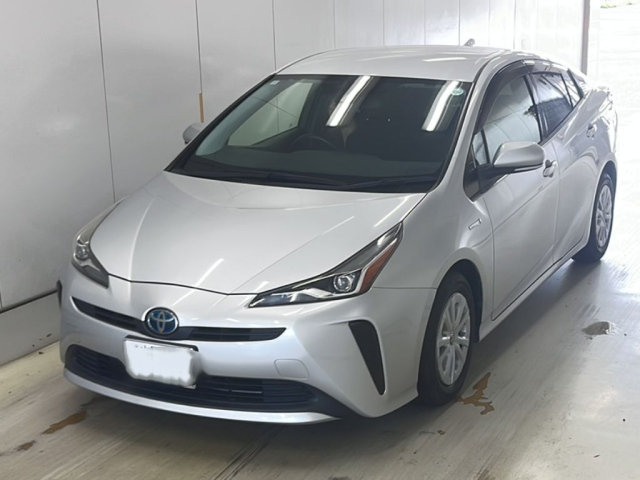 TOYOTA PRIUS 2019
