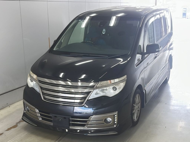 NISSAN SERENA 2014
