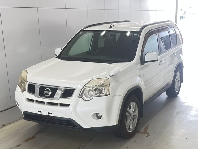 NISSAN X-TRAIL 2011
