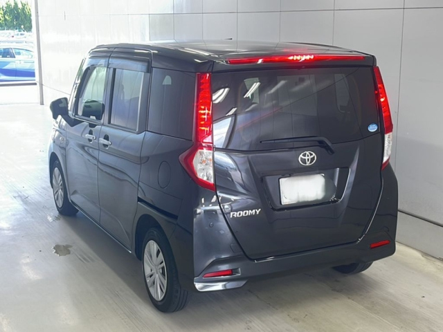 TOYOTA ROOMY 2020