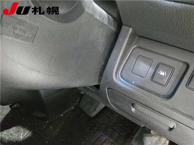 NISSAN SERENA 2014