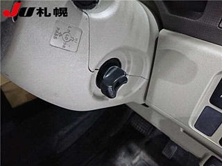 DAIHATSU TANTO 2013
