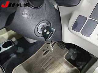 DAIHATSU MIRA E S 2014