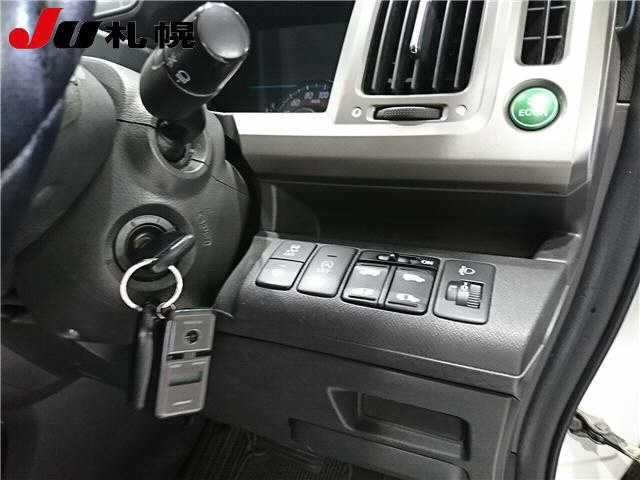 HONDA STEP WAGON 2013