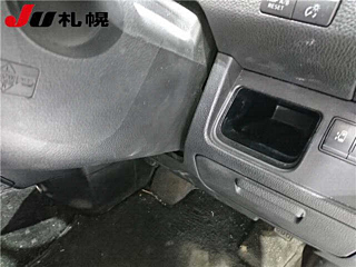 NISSAN SERENA 2012