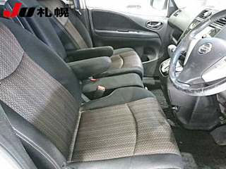 NISSAN SERENA 2014