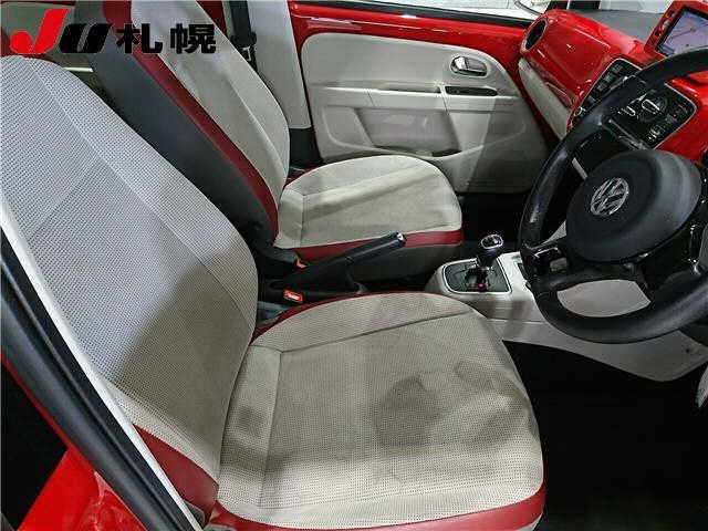VOLKSWAGEN UP 2013
