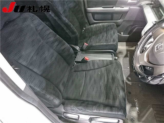 HONDA STEP WAGON 2013