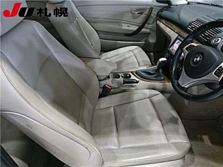 BMW 1 SERIES 2010