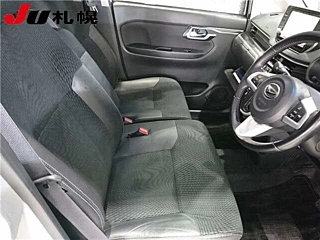 DAIHATSU MOVE 2016