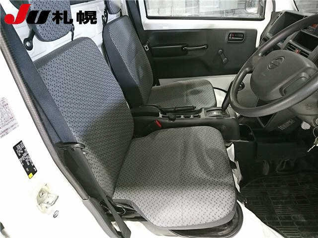 NISSAN CLIPPER TRUCK 2017