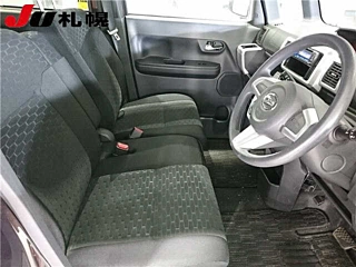 DAIHATSU WAKE 2014
