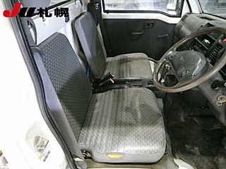 DAIHATSU HIJET TRUCK 2011