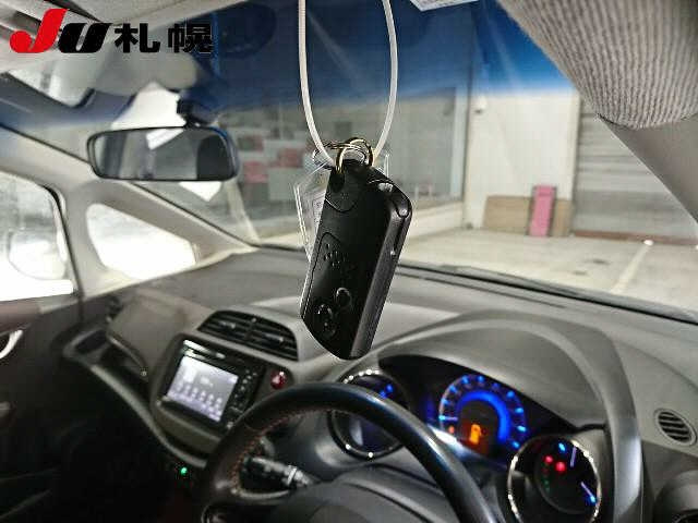 HONDA FIT SHUTTLE 2011