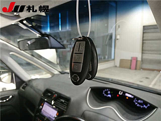 NISSAN SERENA 2015