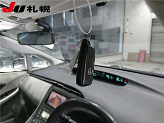 TOYOTA PRIUS 2011