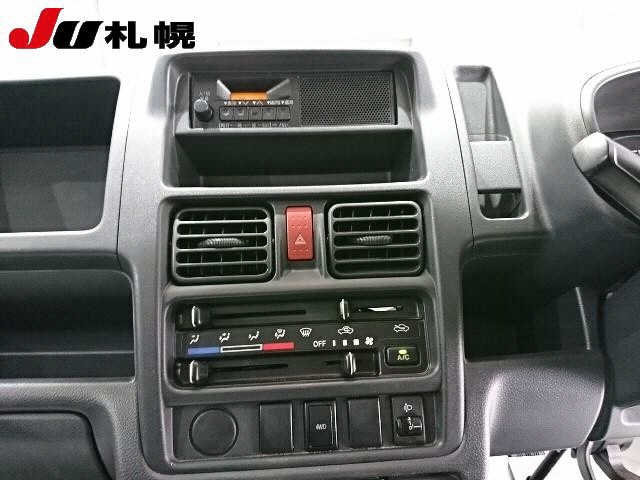 NISSAN CLIPPER TRUCK 2017