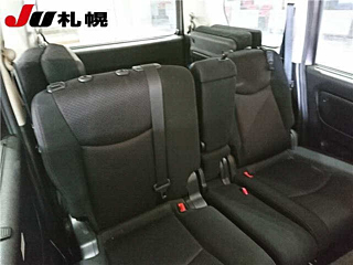 NISSAN SERENA 2013