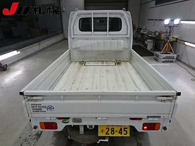 NISSAN CLIPPER TRUCK 2016