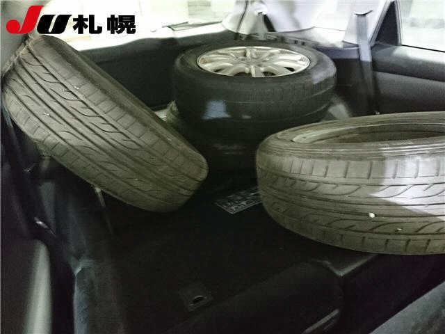 TOYOTA MARK X ZIO 2013