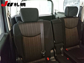 NISSAN SERENA 2015