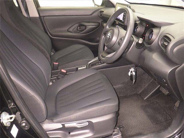 TOYOTA YARIS CROSS 2020