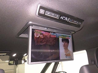 TOYOTA VOXY 2022
