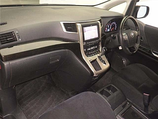 TOYOTA VELLFIRE 2011