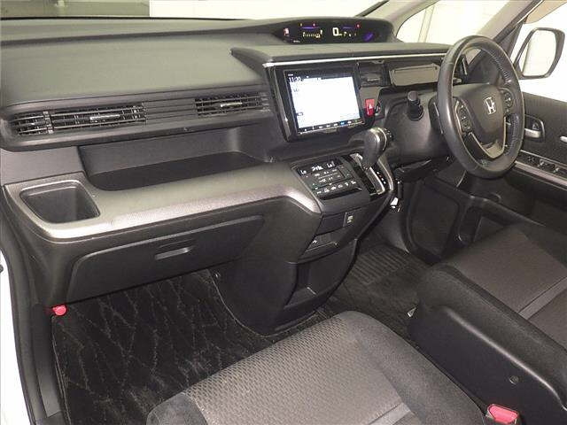 HONDA STEP WAGON 2019