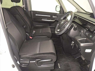 HONDA STEP WAGON 2019