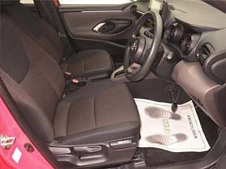 TOYOTA YARIS 2020
