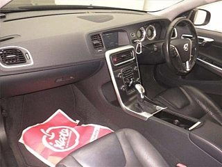 VOLVO V60 2013