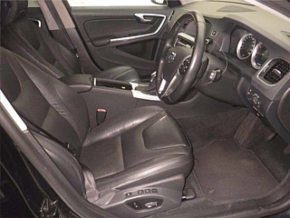 VOLVO V60 2013