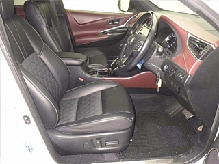TOYOTA HARRIER 2017
