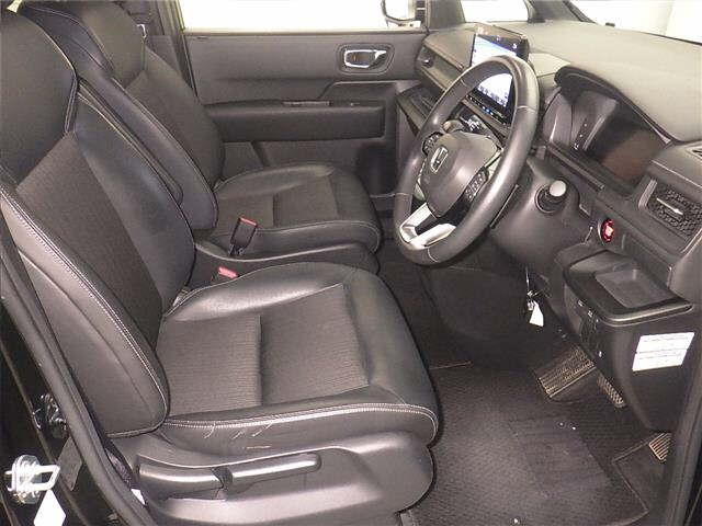 HONDA STEP WAGON 2022