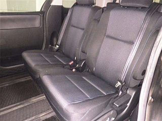 TOYOTA VOXY 2017